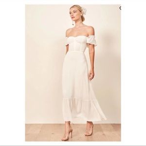 Reformation Butterfly dress in ivory -Size 4 Like new !